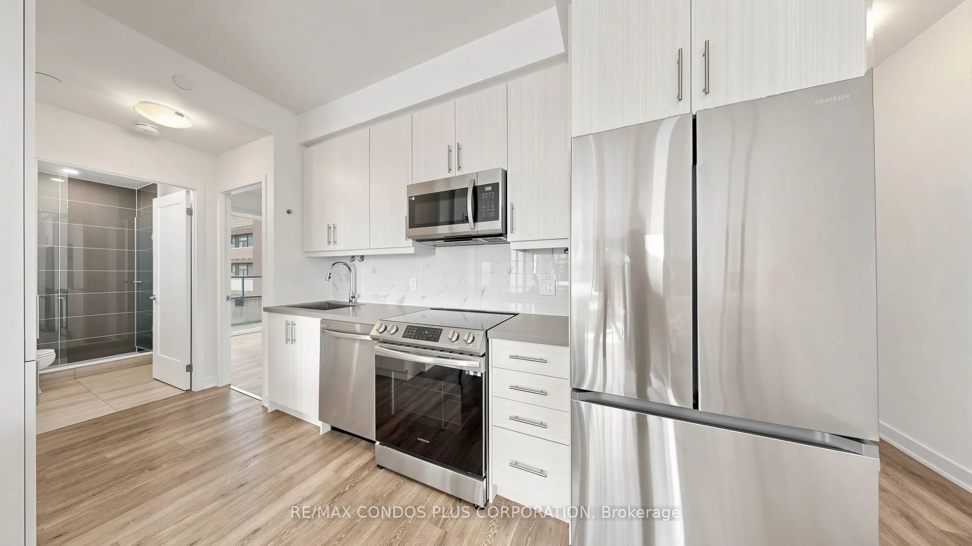 105 Oneida Crescent #503
