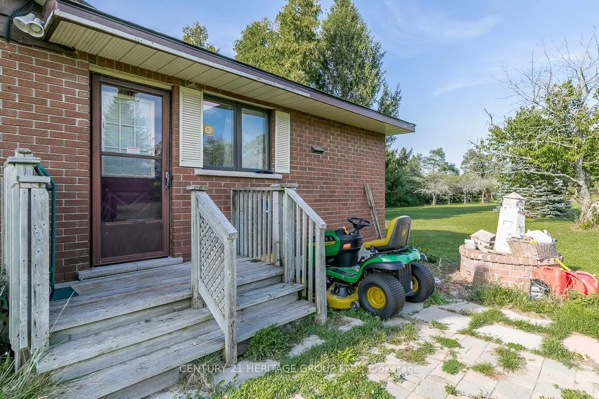 3515 Sideroad 10