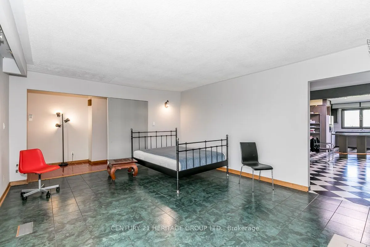 3515 Sideroad 10