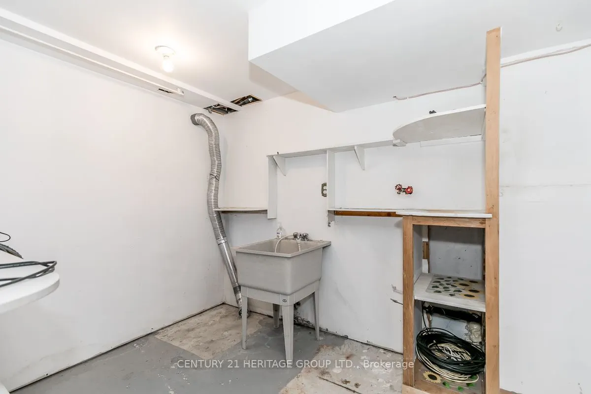 3515 Sideroad 10