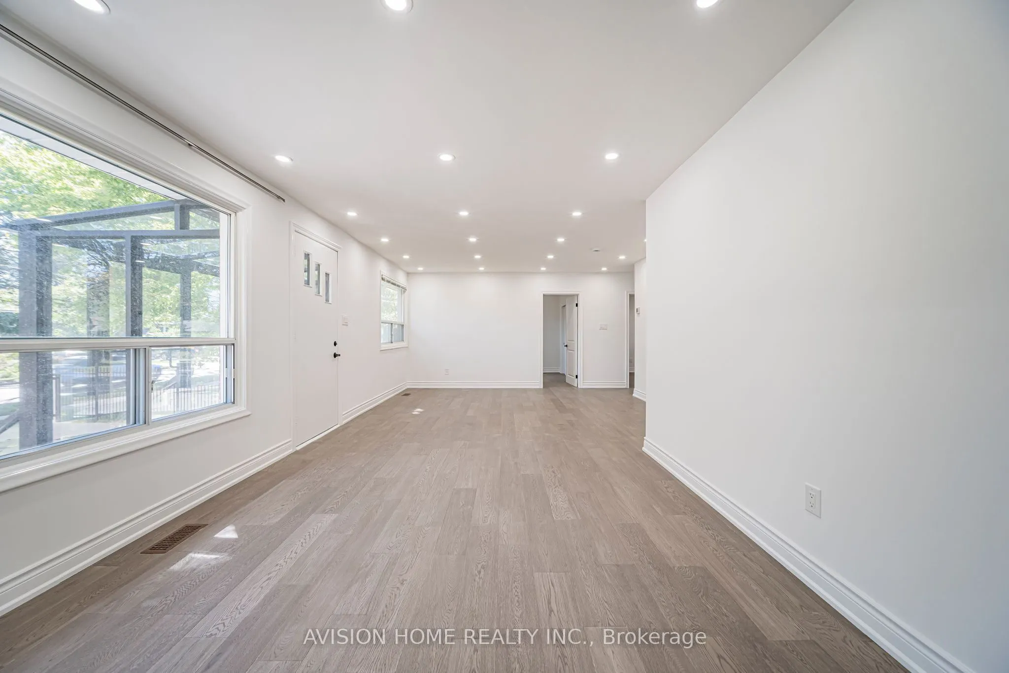 391 Crosby Avenue