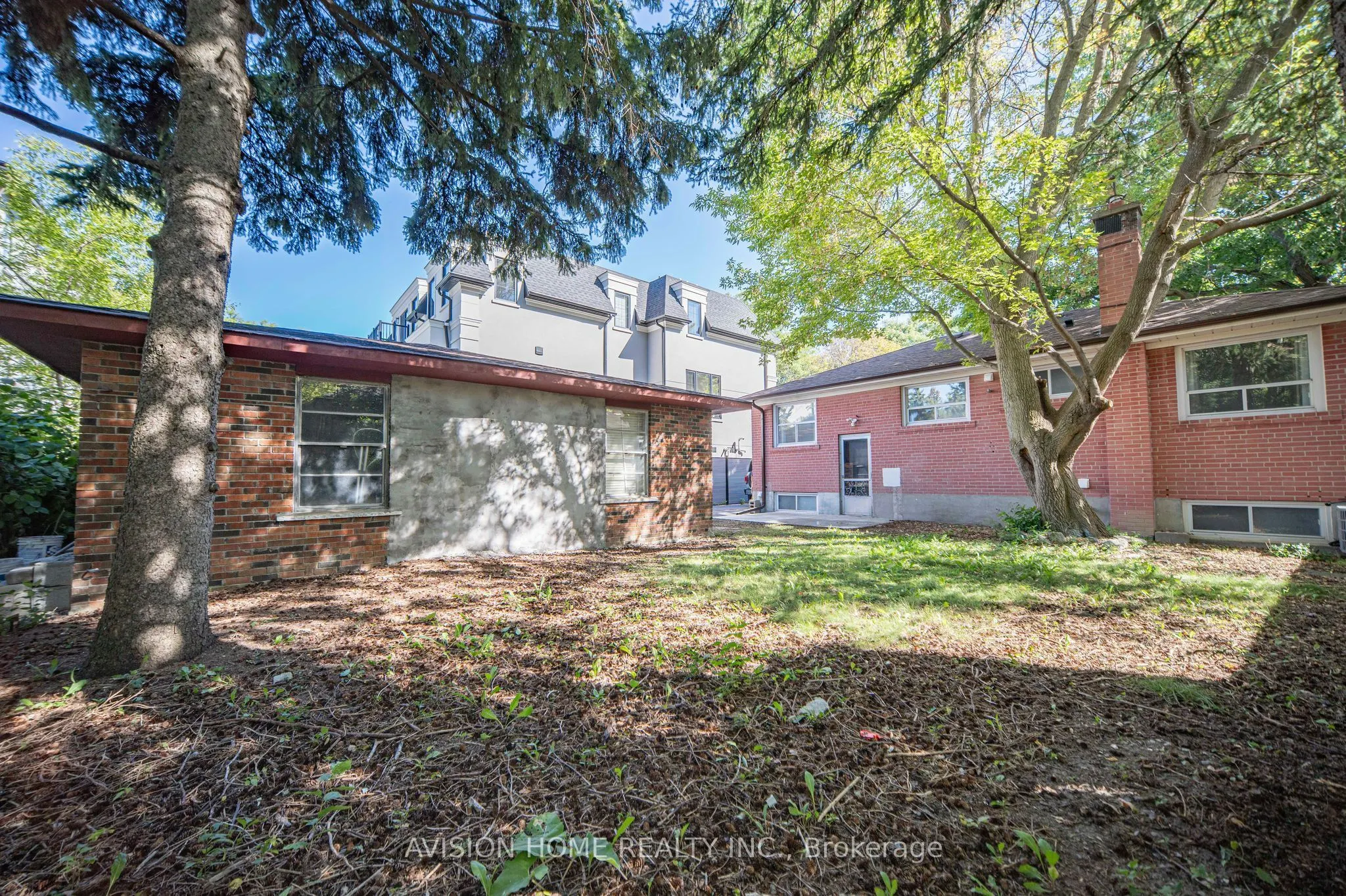 391 Crosby Avenue