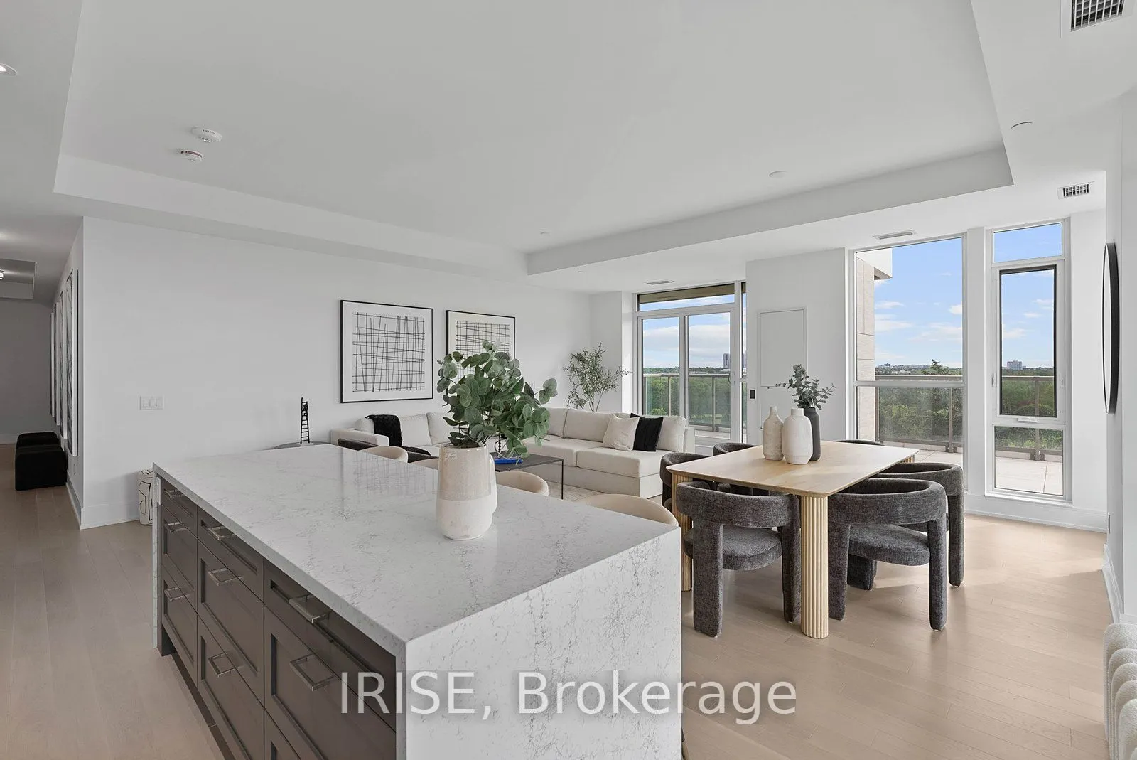 397 Royal Orchard Boulevard #708