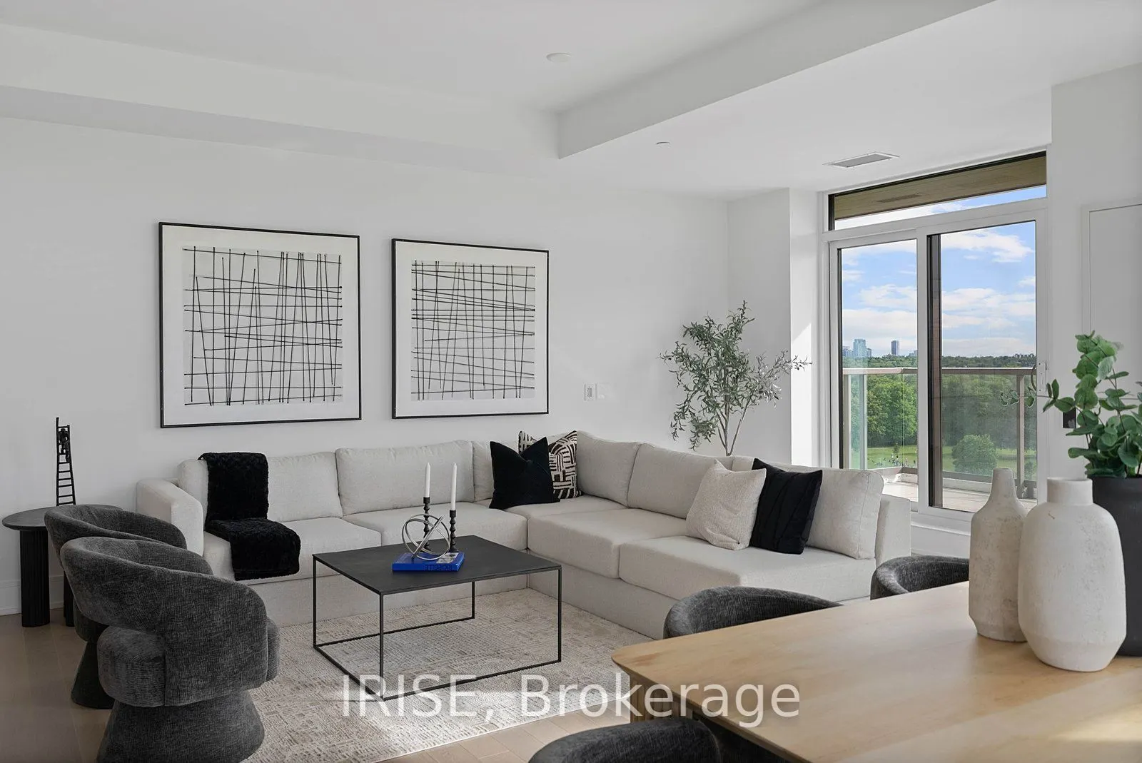 397 Royal Orchard Boulevard #708