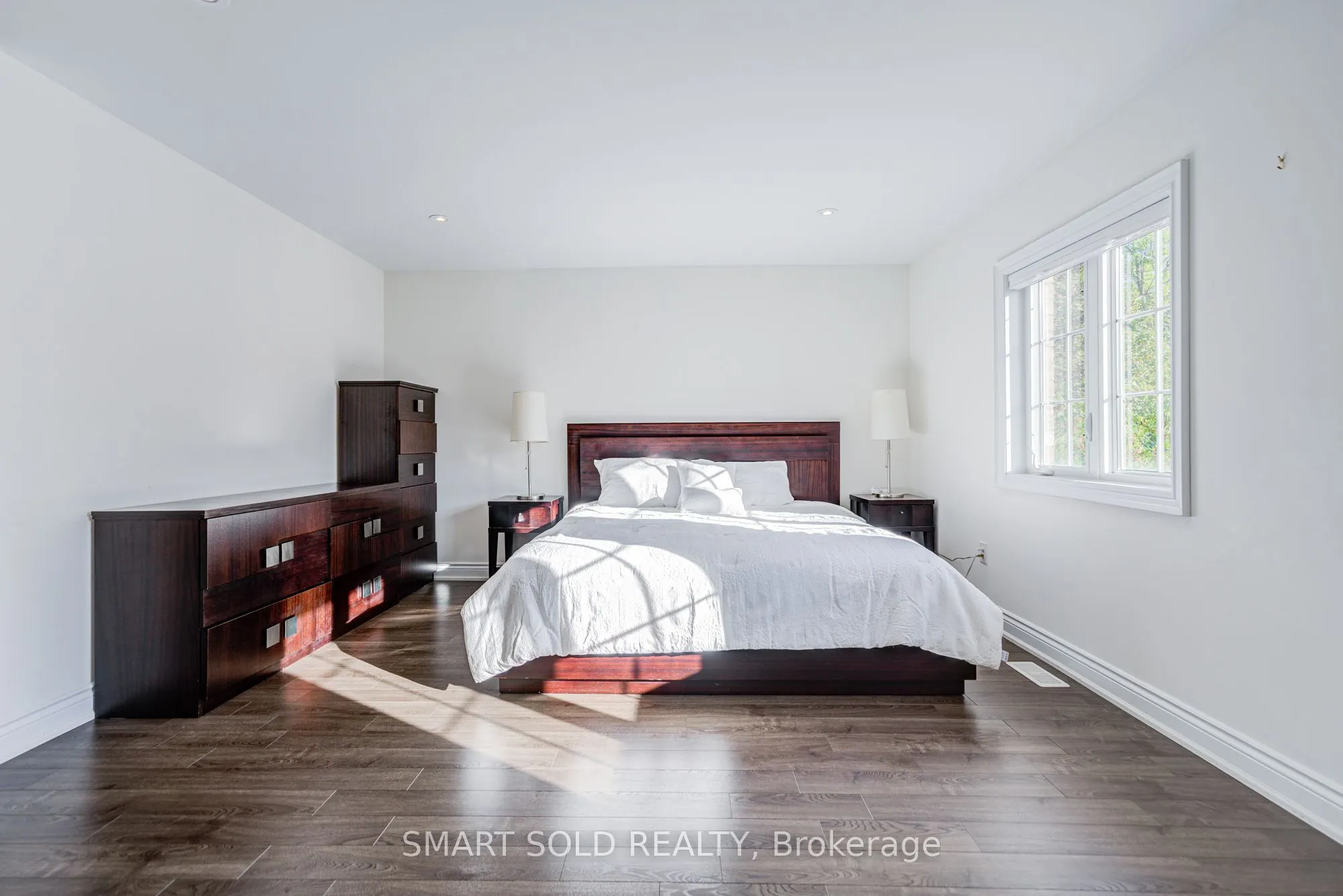 8777 Dufferin Street #22
