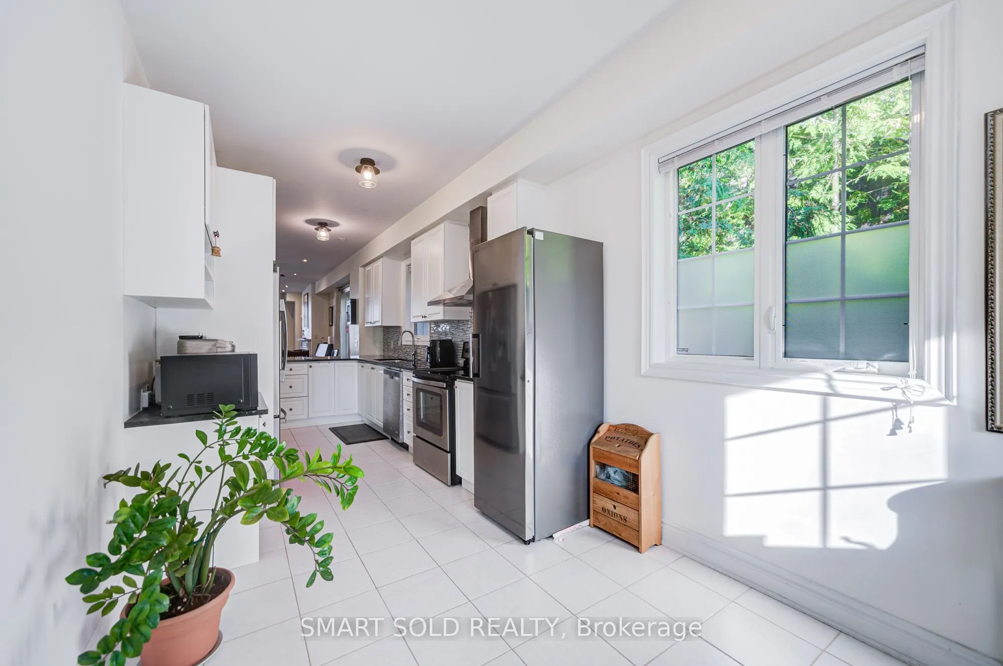 8777 Dufferin Street #22