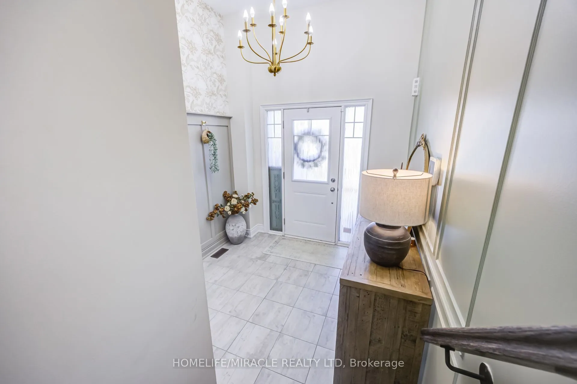 65 Lorne Thomas Place