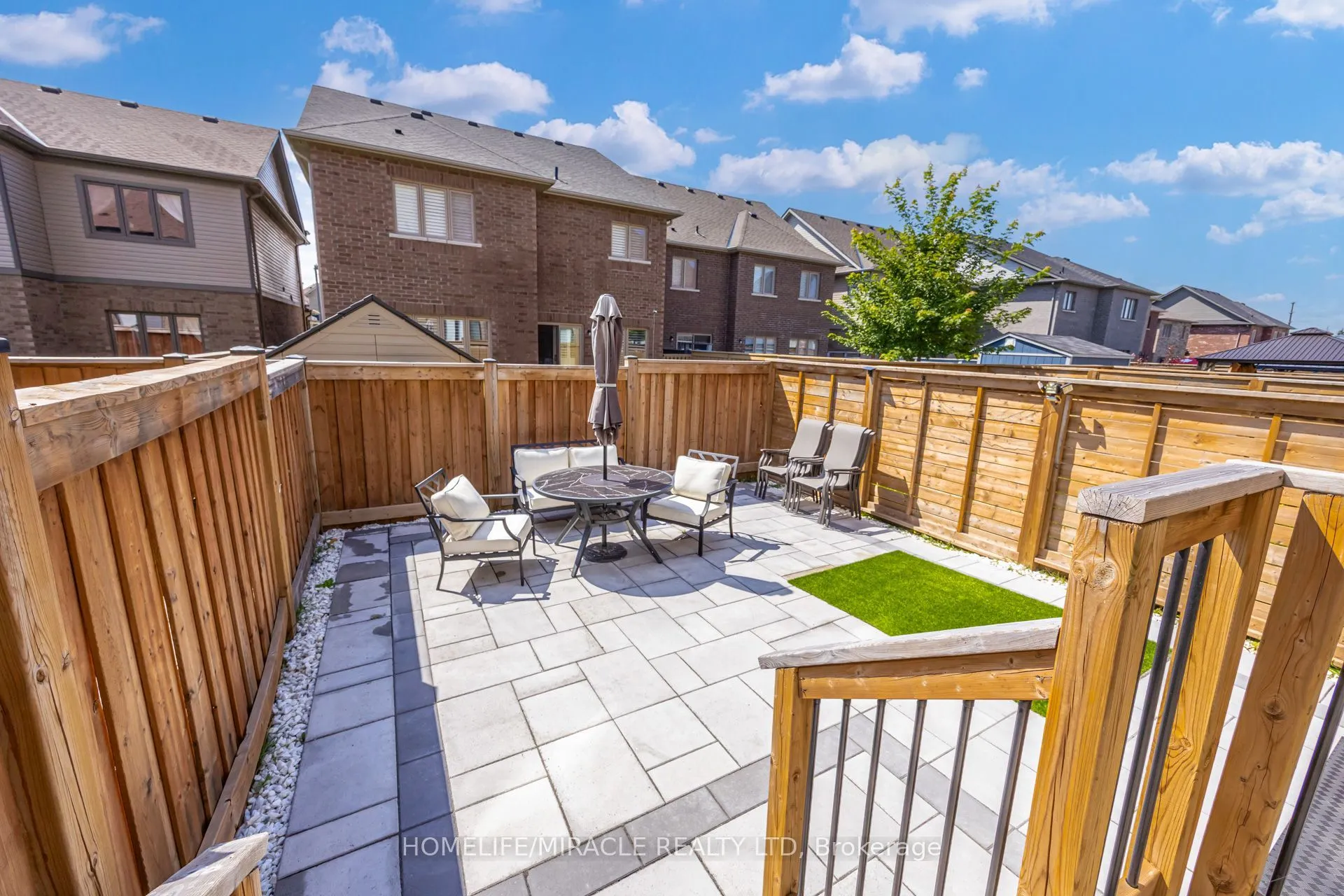 65 Lorne Thomas Place