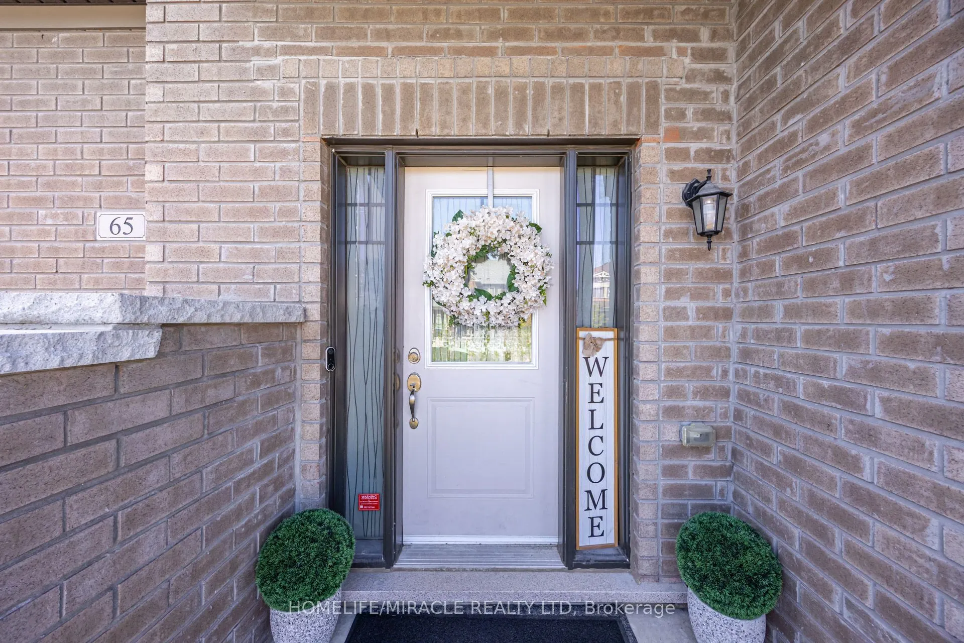 65 Lorne Thomas Place