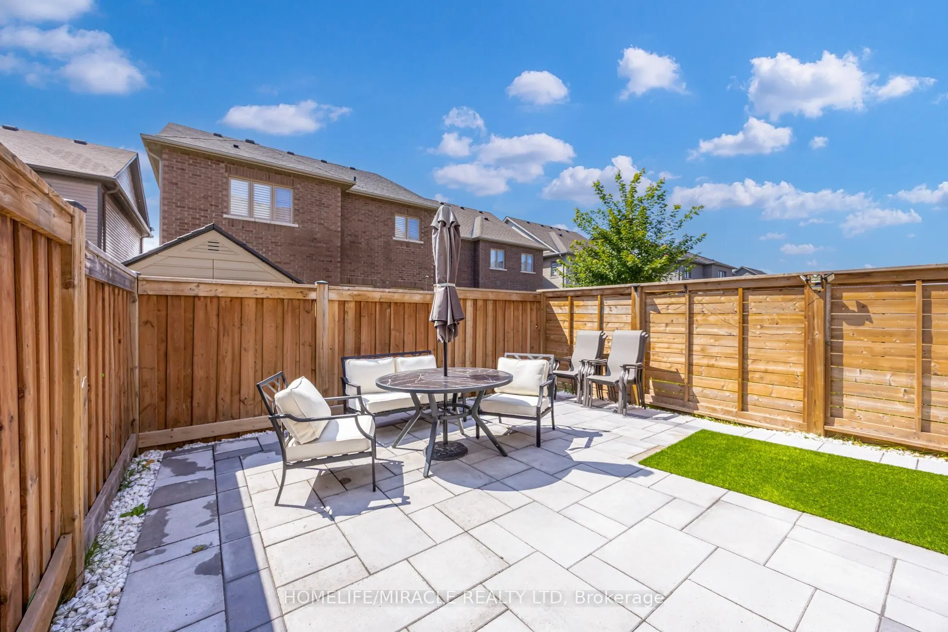 65 Lorne Thomas Place