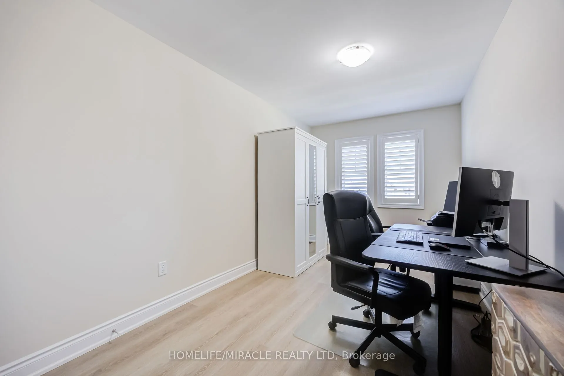 65 Lorne Thomas Place