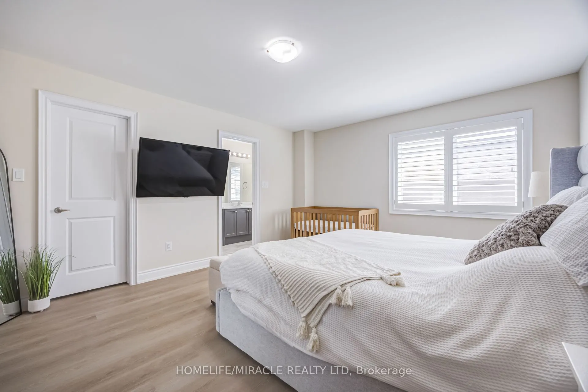 65 Lorne Thomas Place