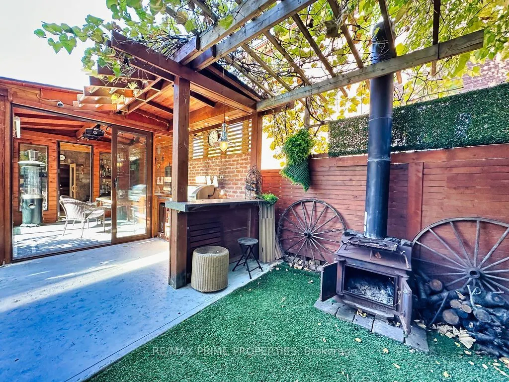 338 Brownridge Drive