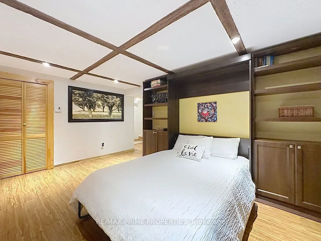 338 Brownridge Drive