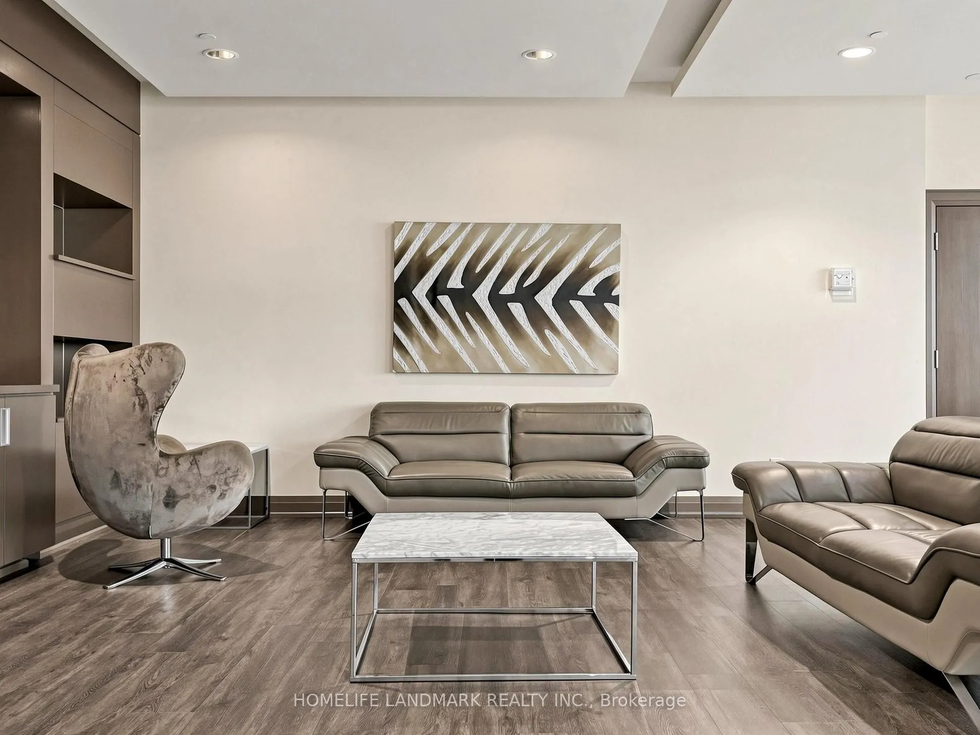 7171 Yonge Street #506