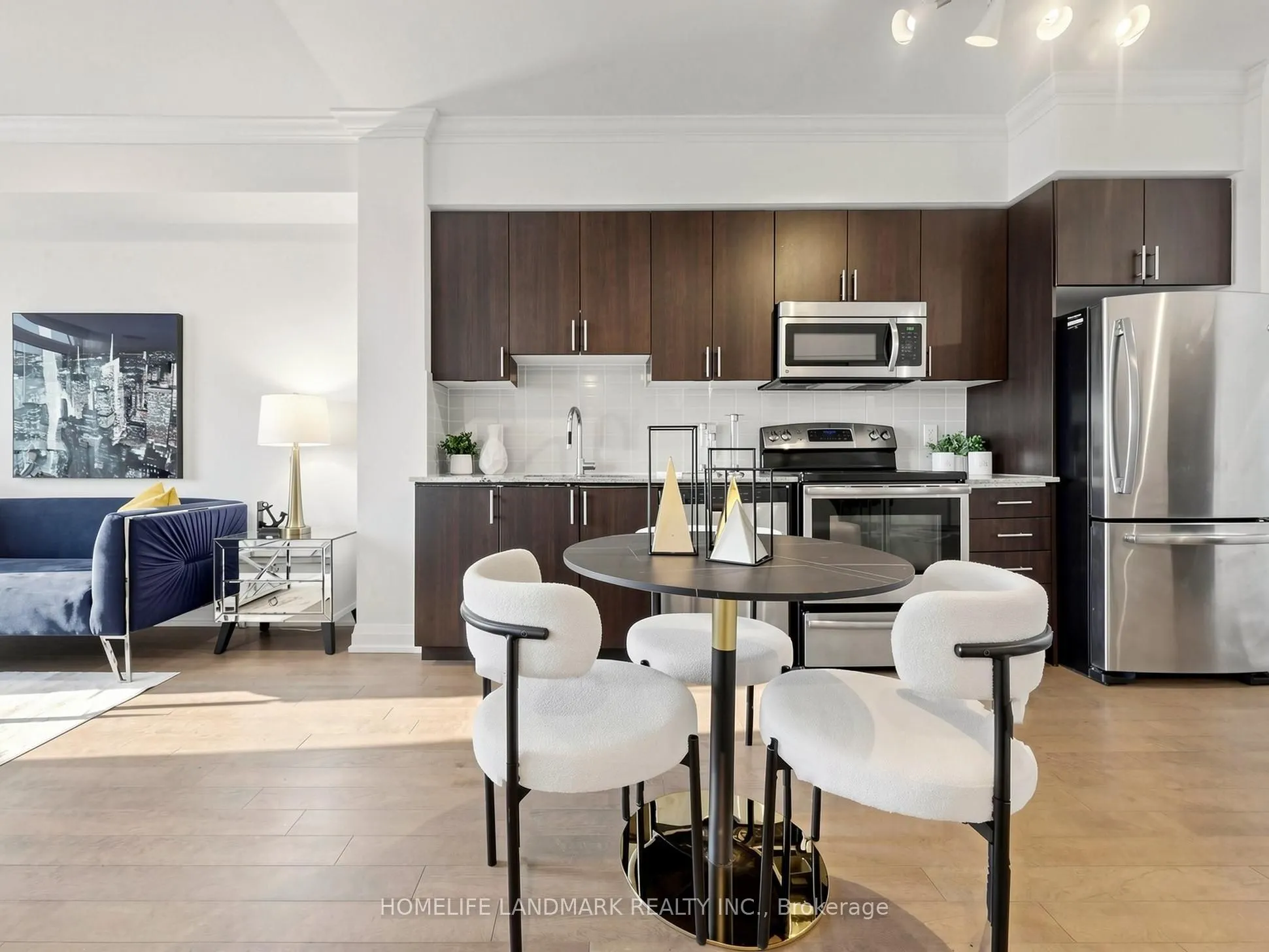 7171 Yonge Street #506