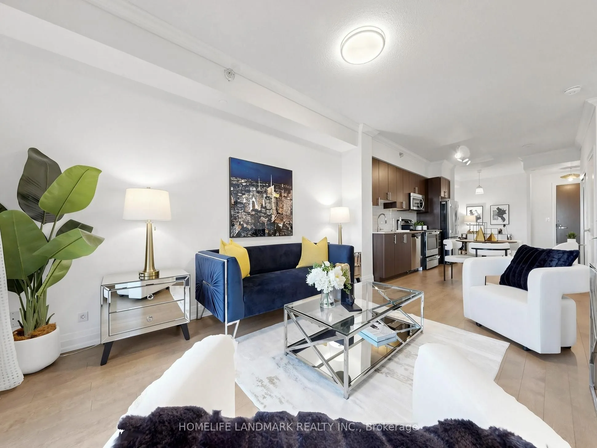 7171 Yonge Street #506