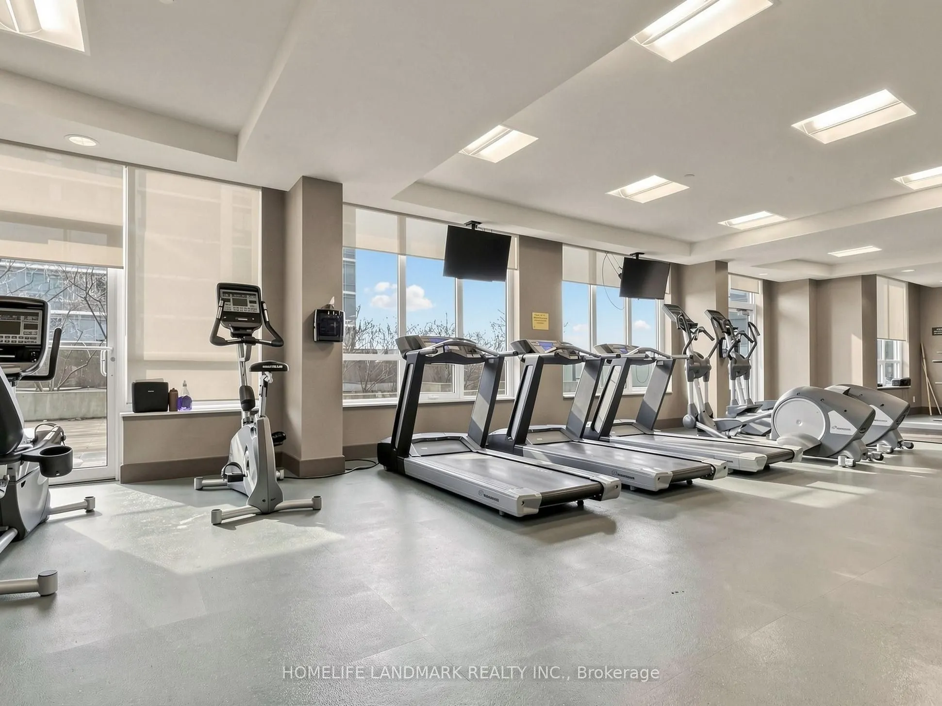 7171 Yonge Street #506