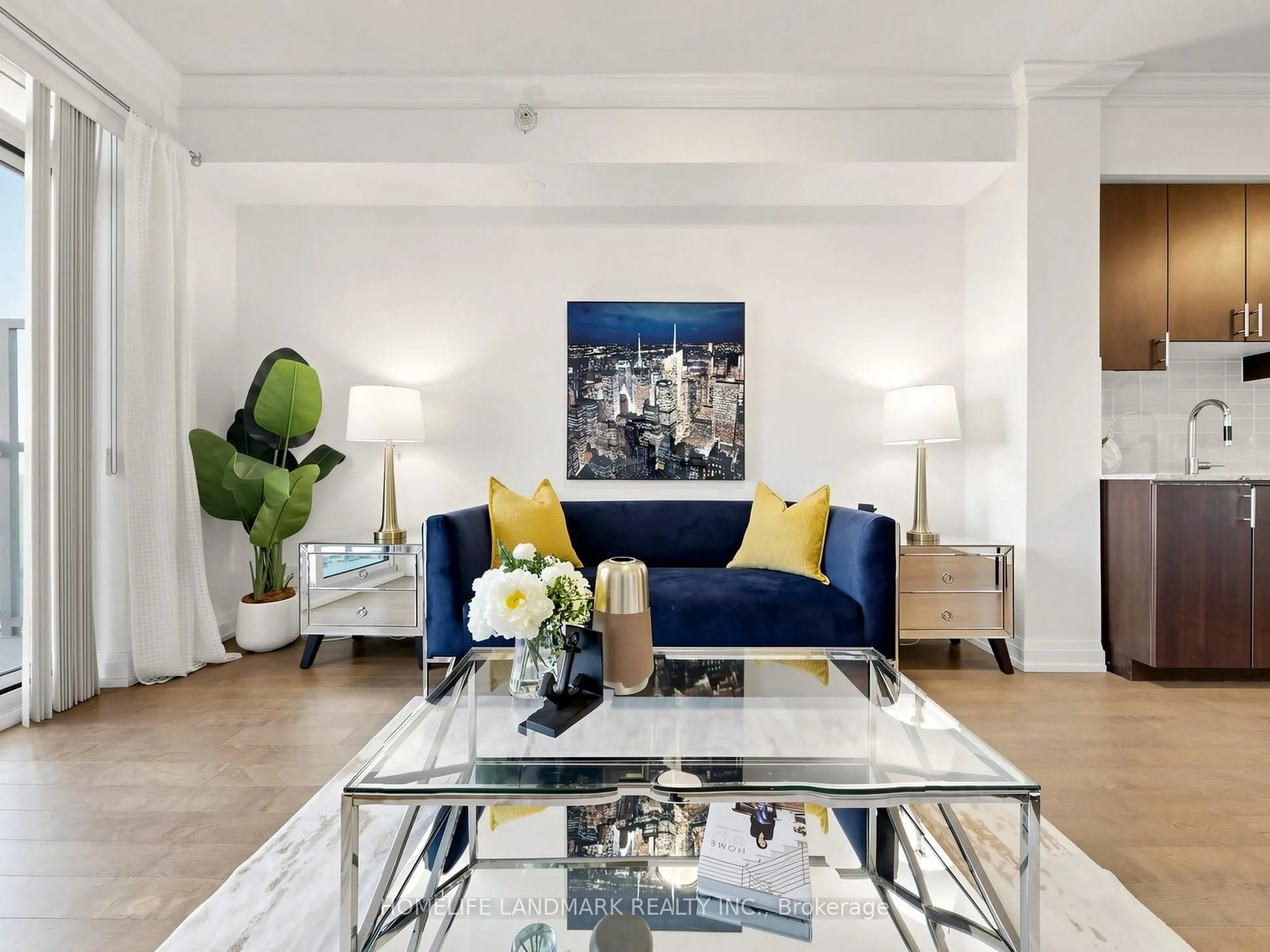 7171 Yonge Street #506