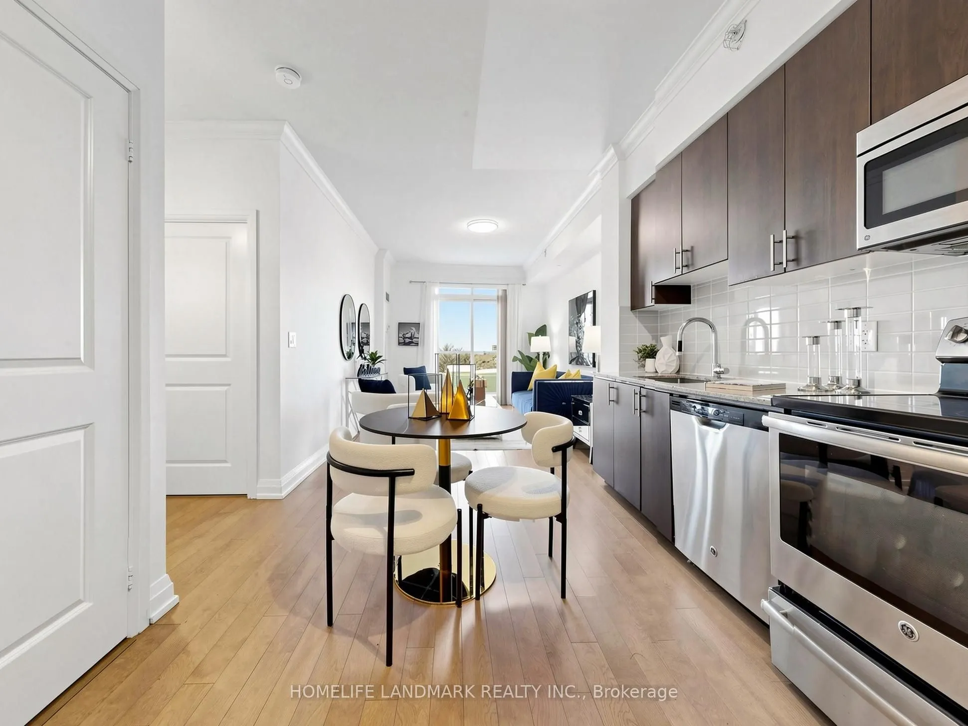 7171 Yonge Street #506