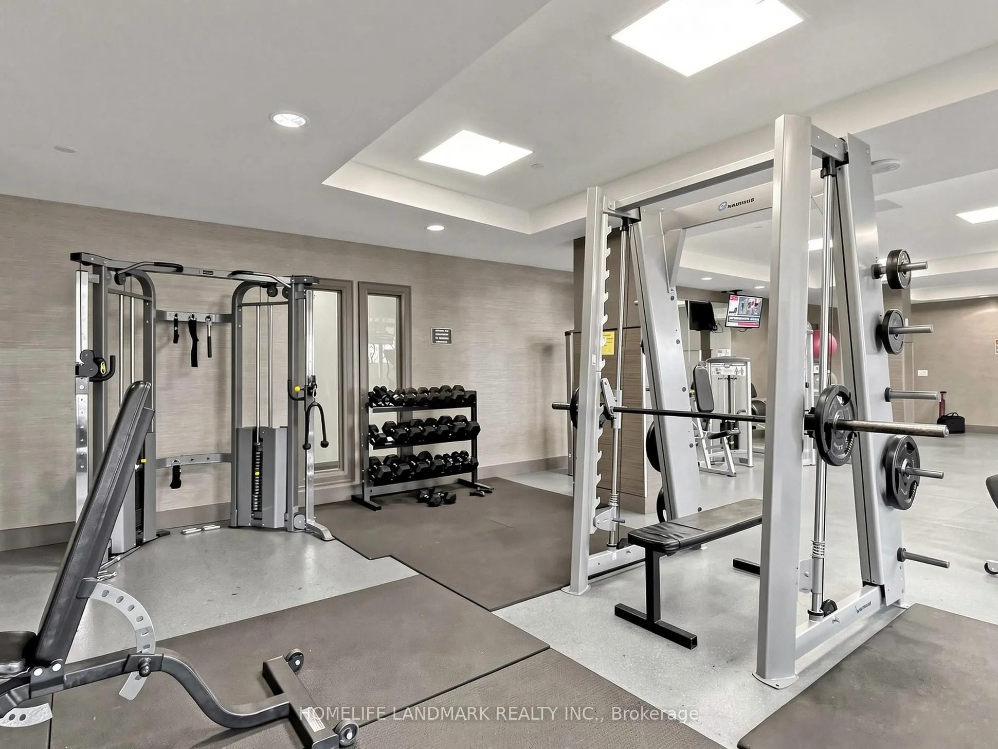 7171 Yonge Street #506
