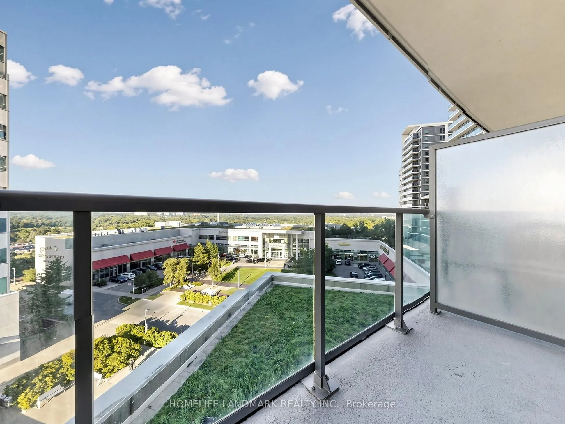 7171 Yonge Street #506