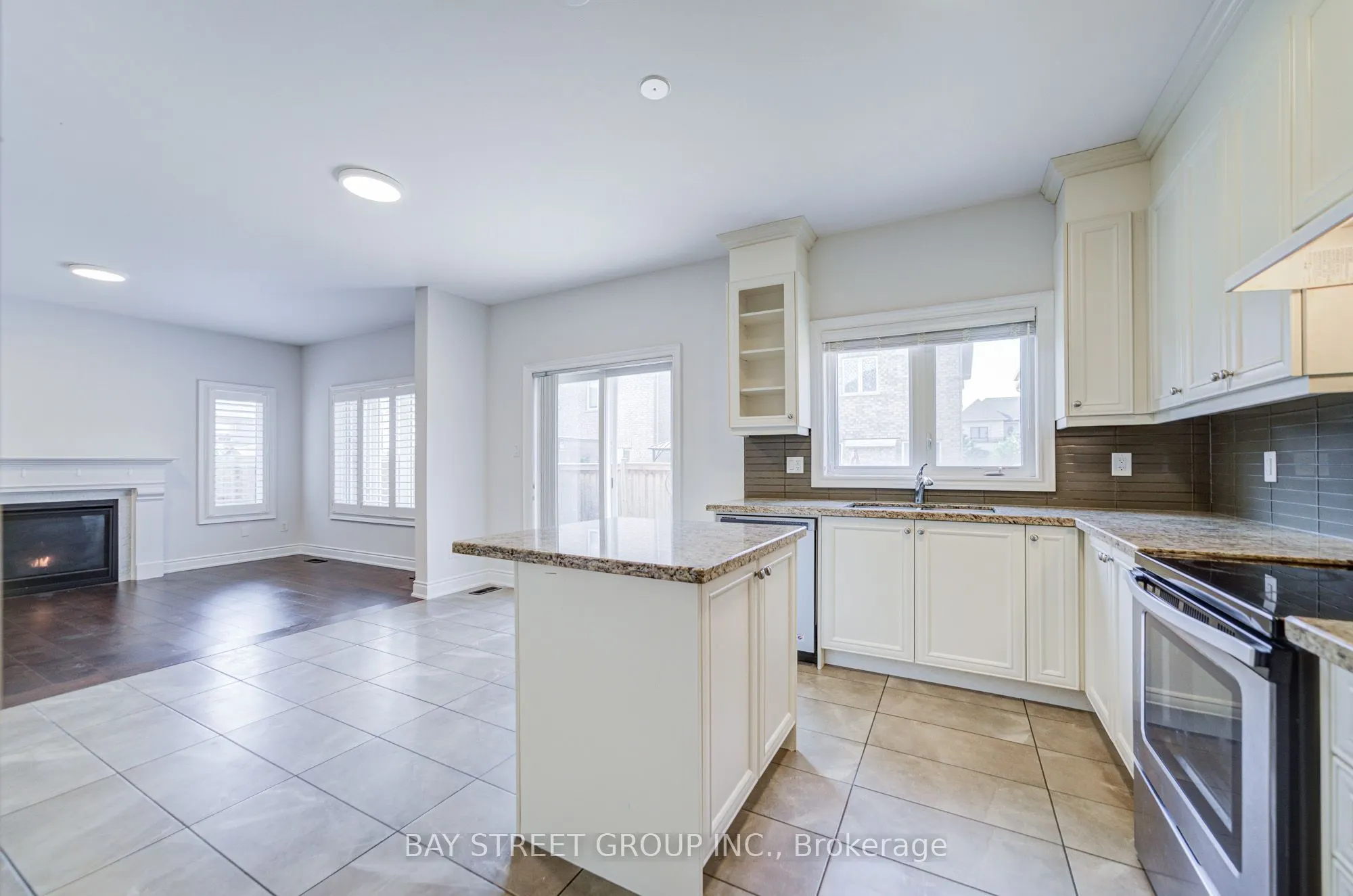 614 Baker Hill Boulevard