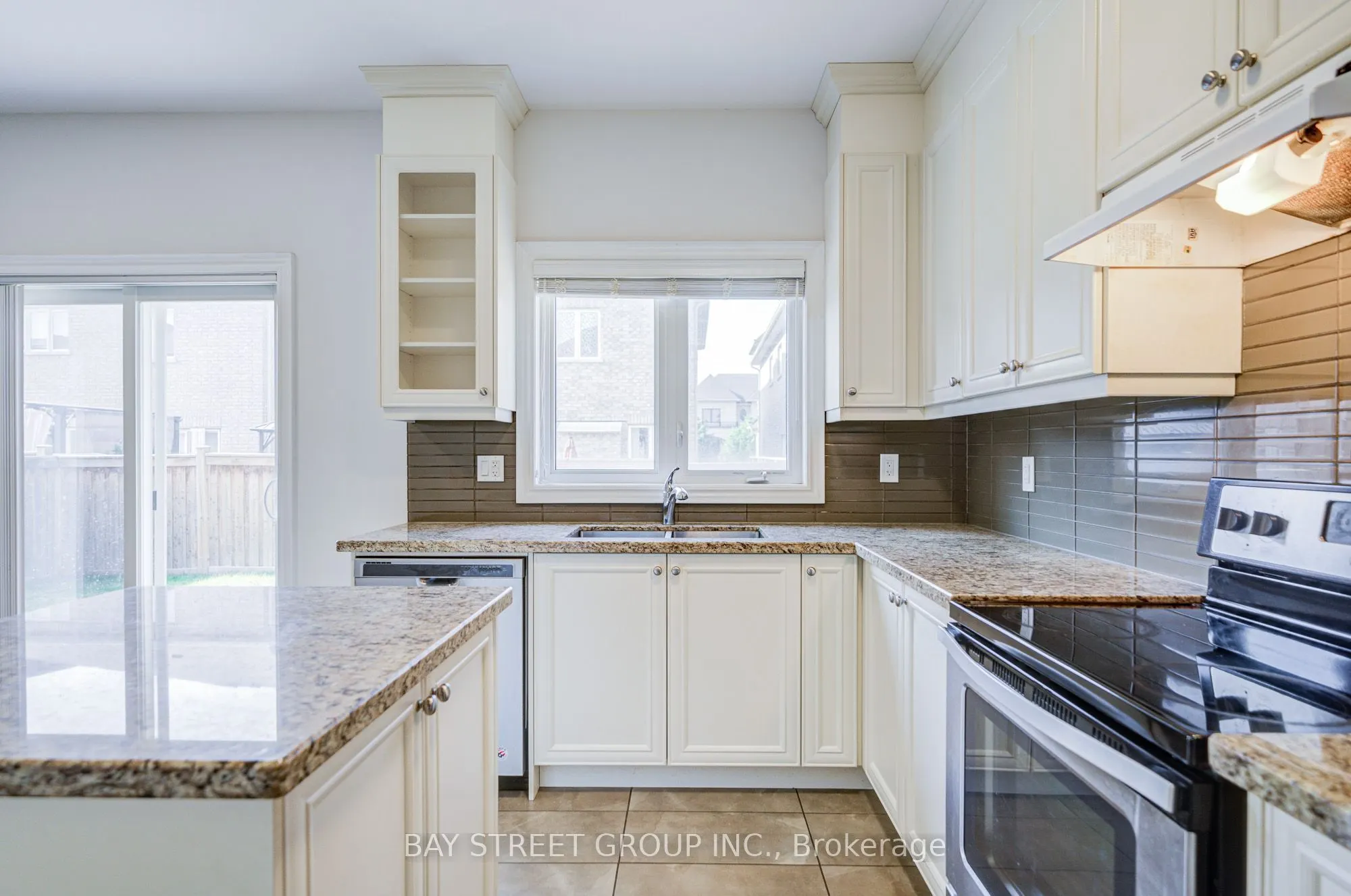 614 Baker Hill Boulevard