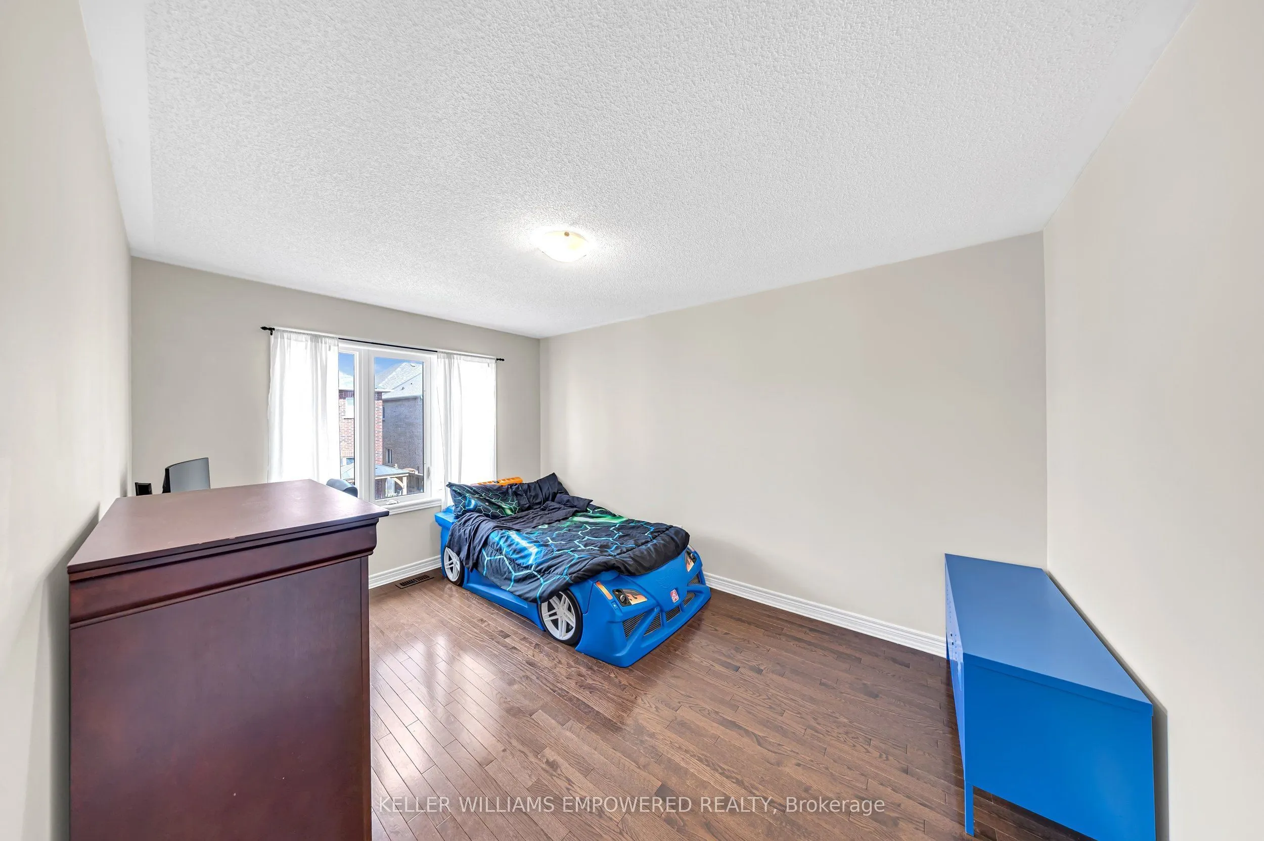 70 Retreat Boulevard