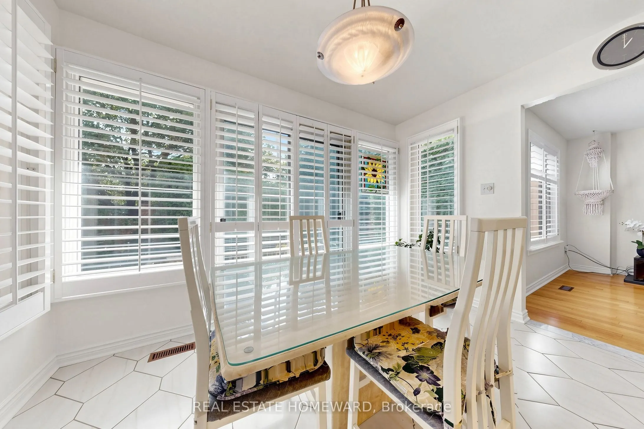 3 Green Acres Road