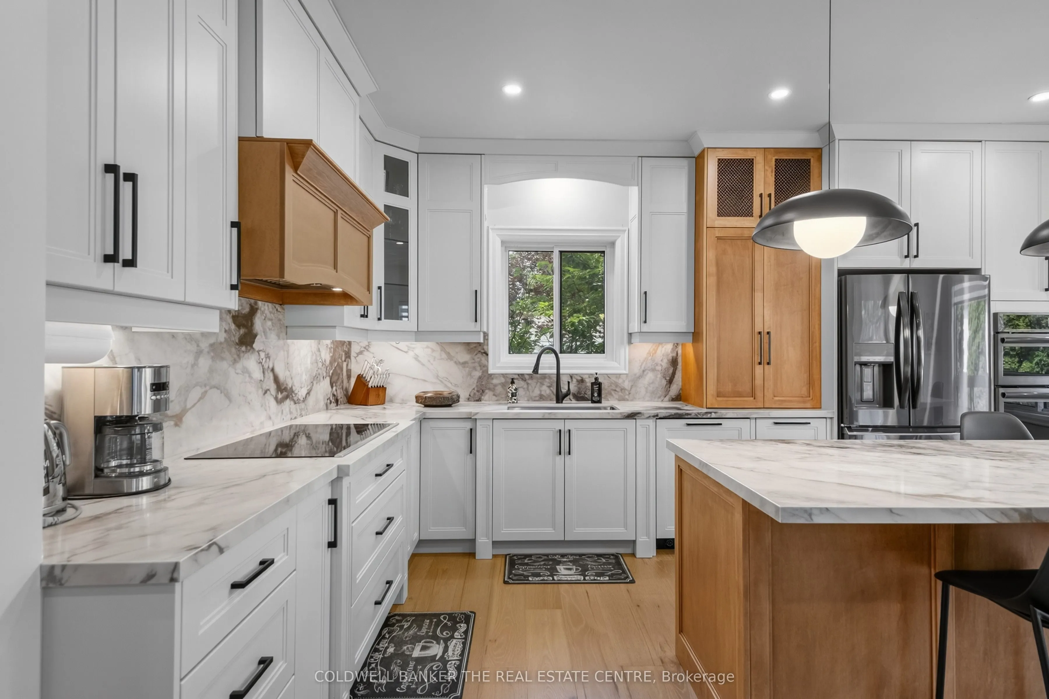 684 Lakelands Avenue