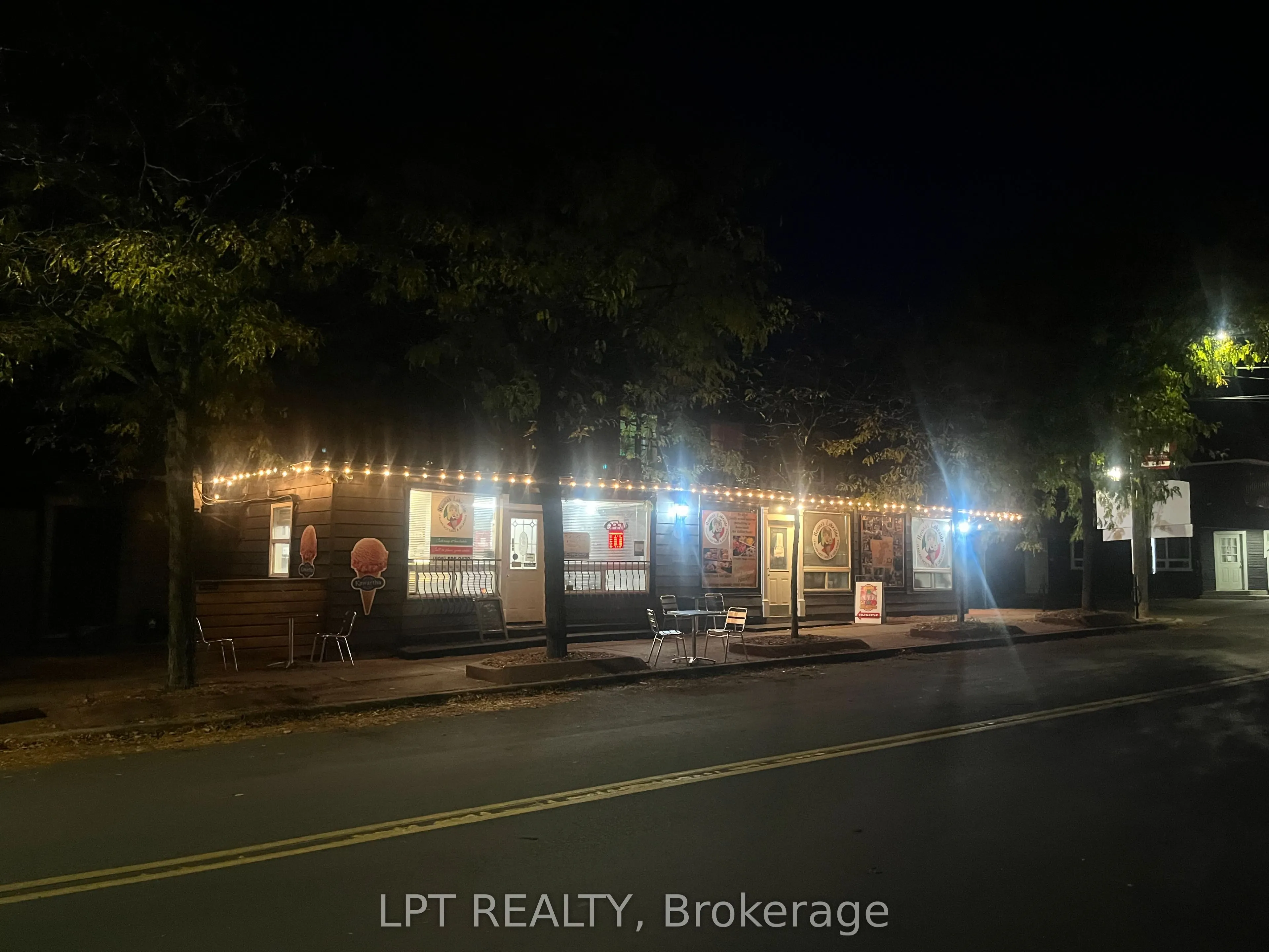 928 Lake Drive E #104 & 105