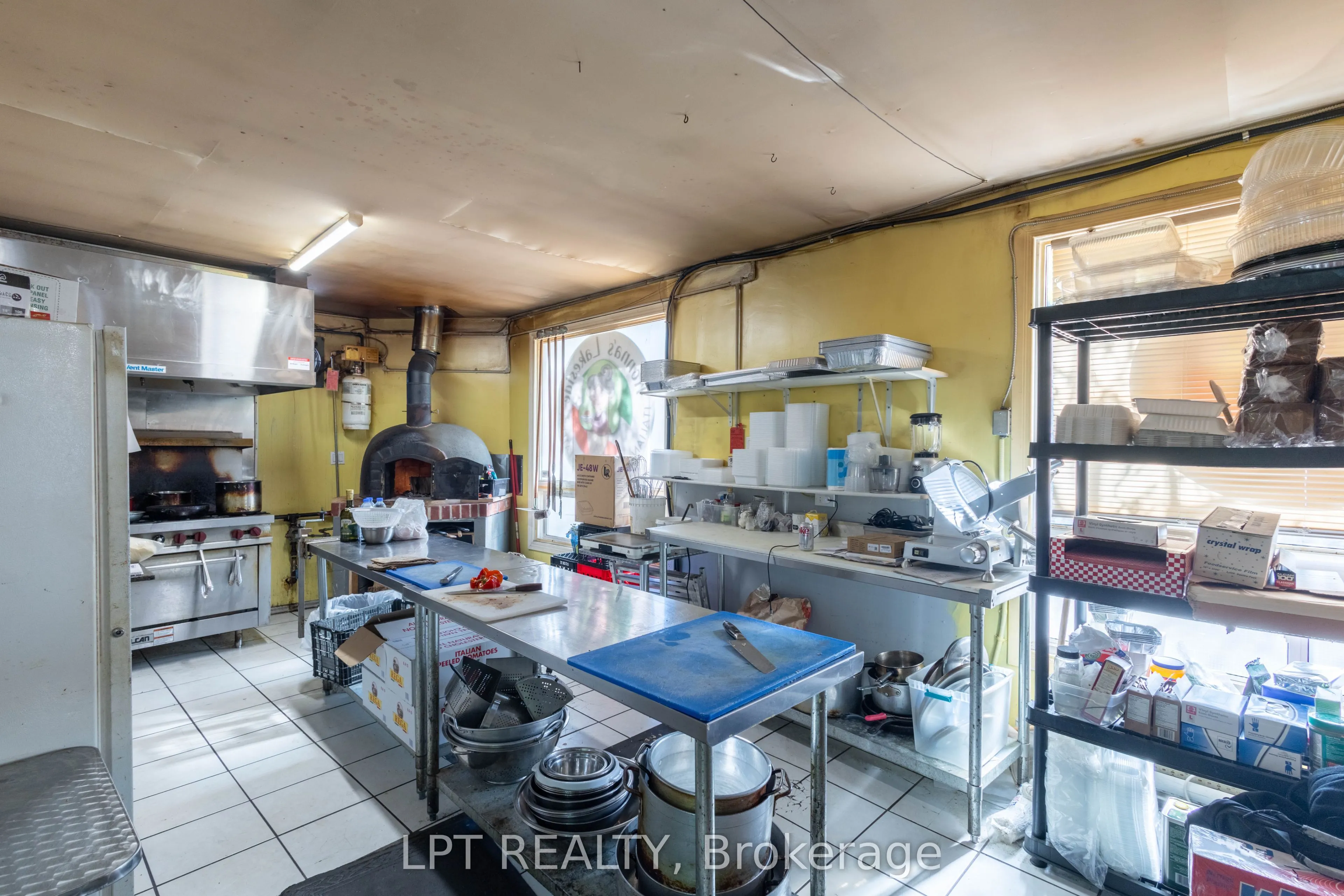 928 Lake Drive E #104 & 105