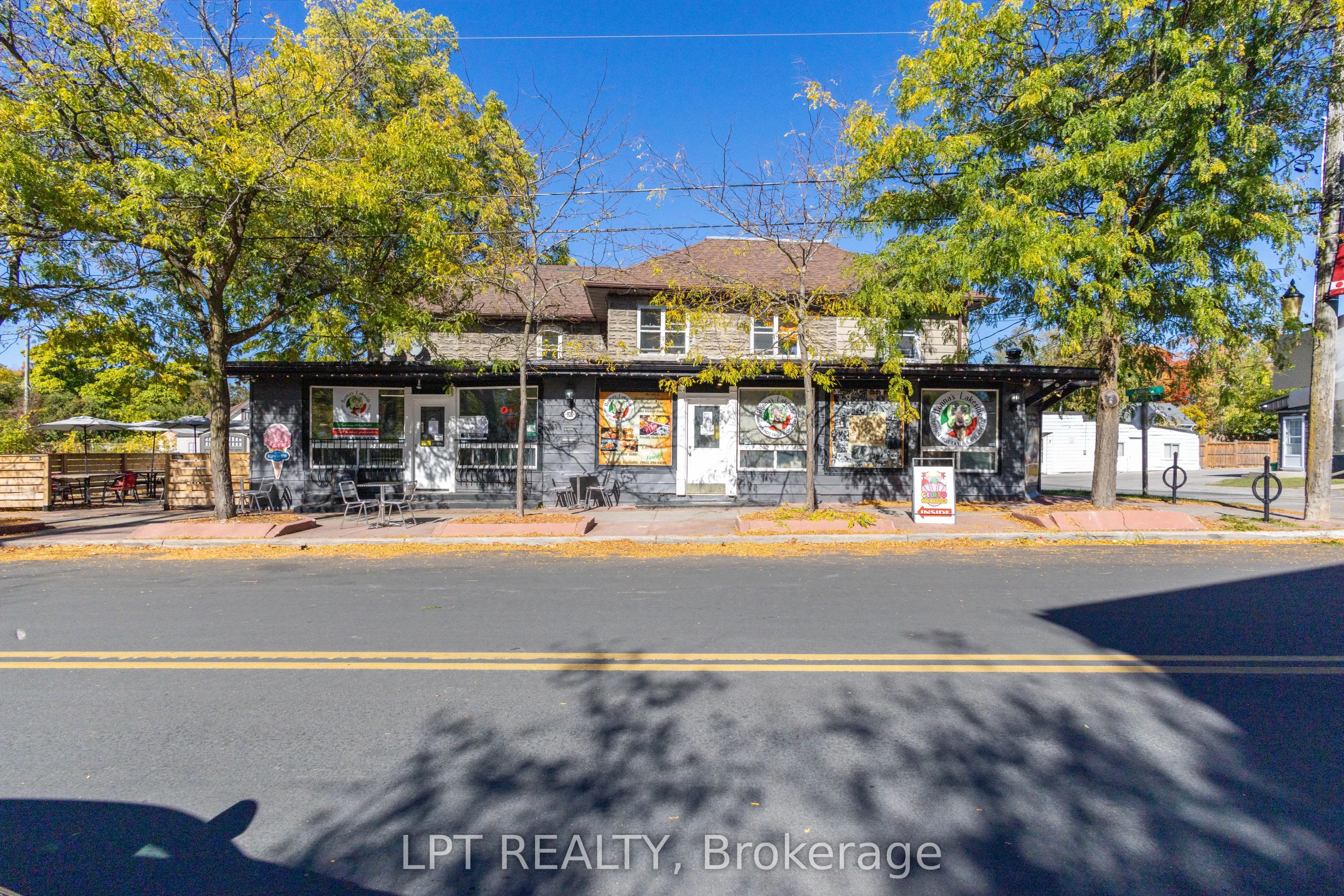 928 Lake Drive E #104 & 105