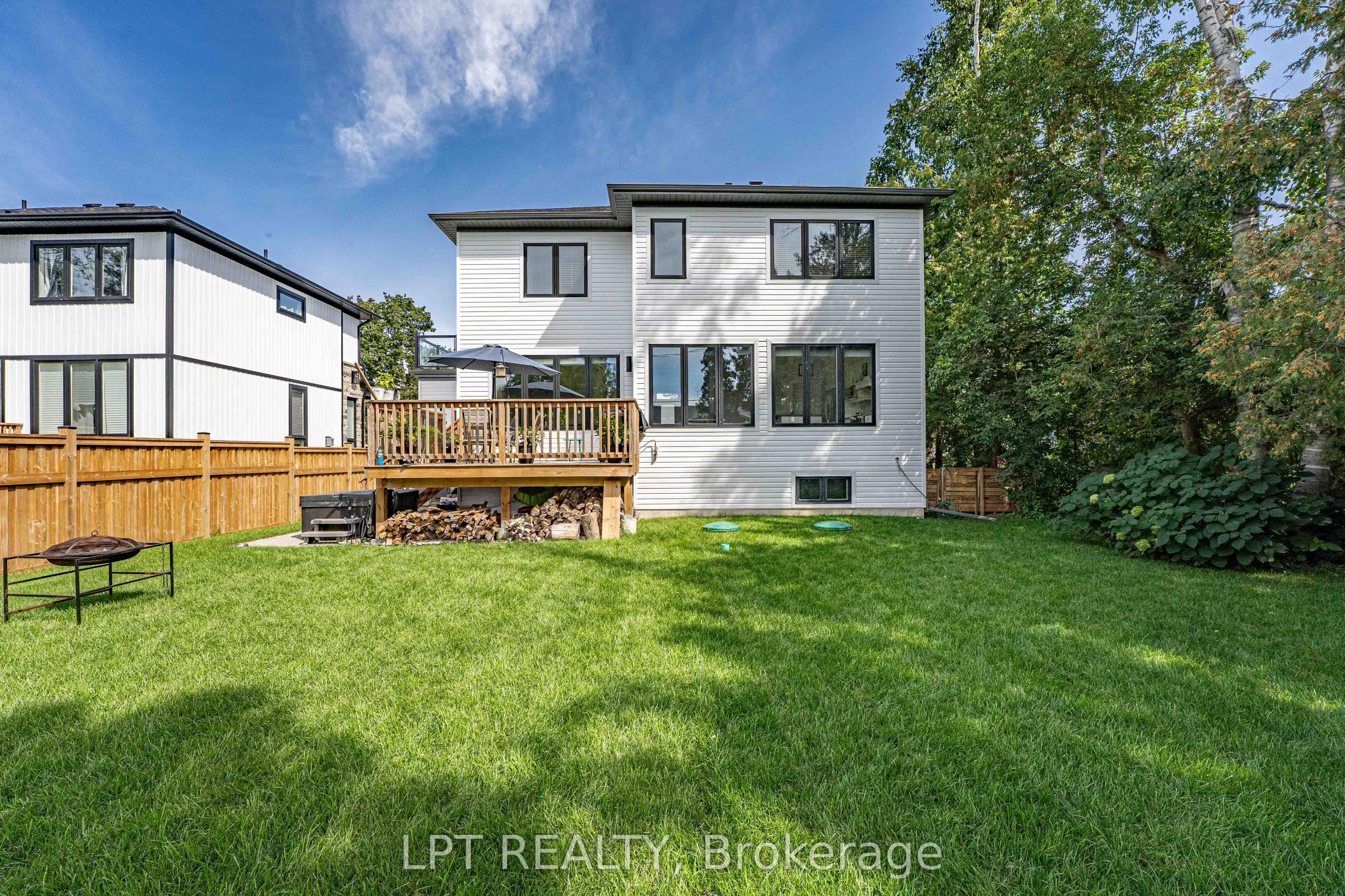 36 Blue Jay Boulevard