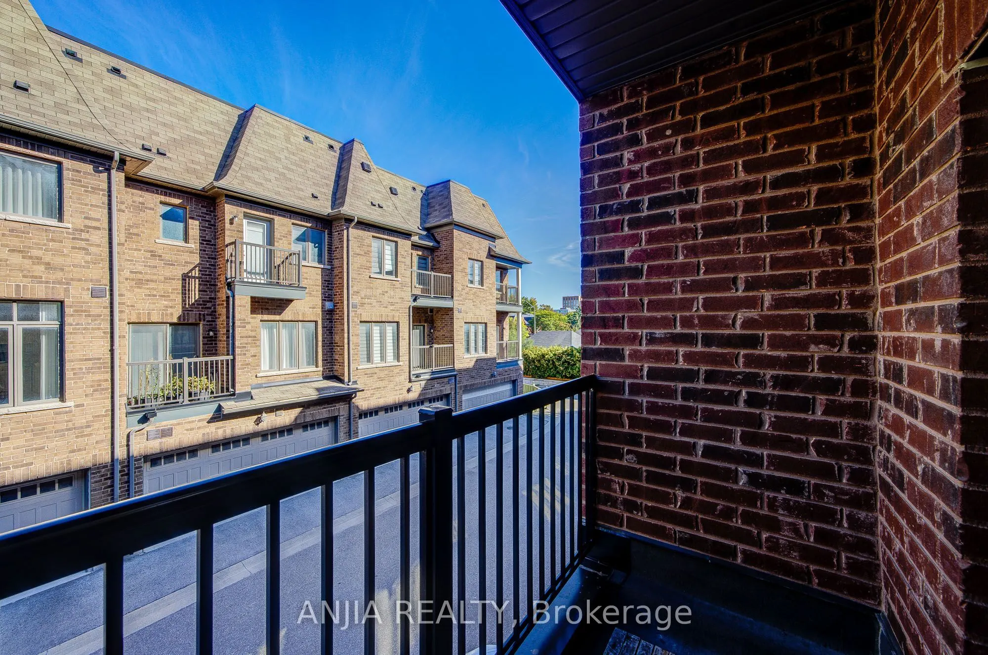 4146 Highway 7 Road E