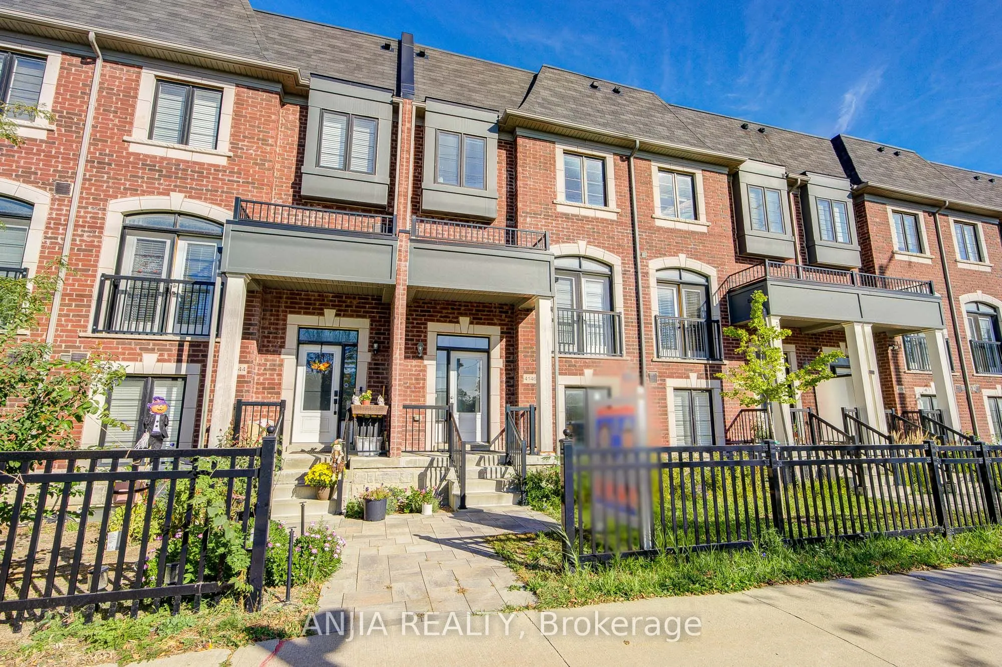4146 Highway 7 Road E