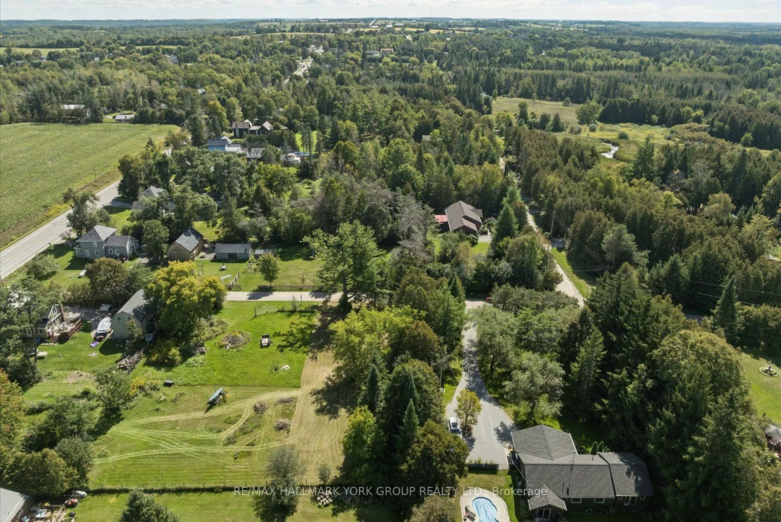 Lot 21 Part 1 Polva Promenade