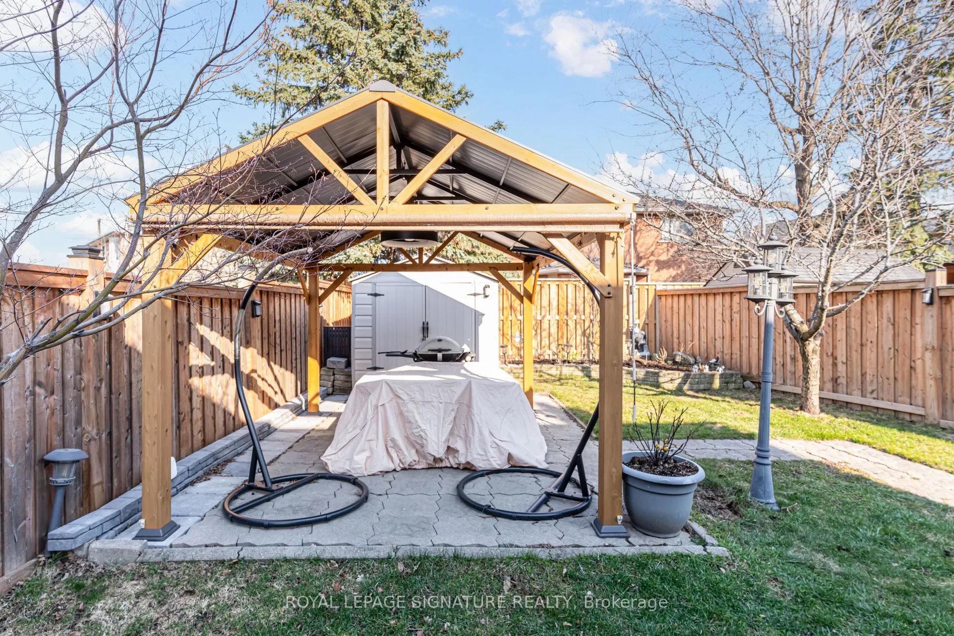 5 Longhouse Street