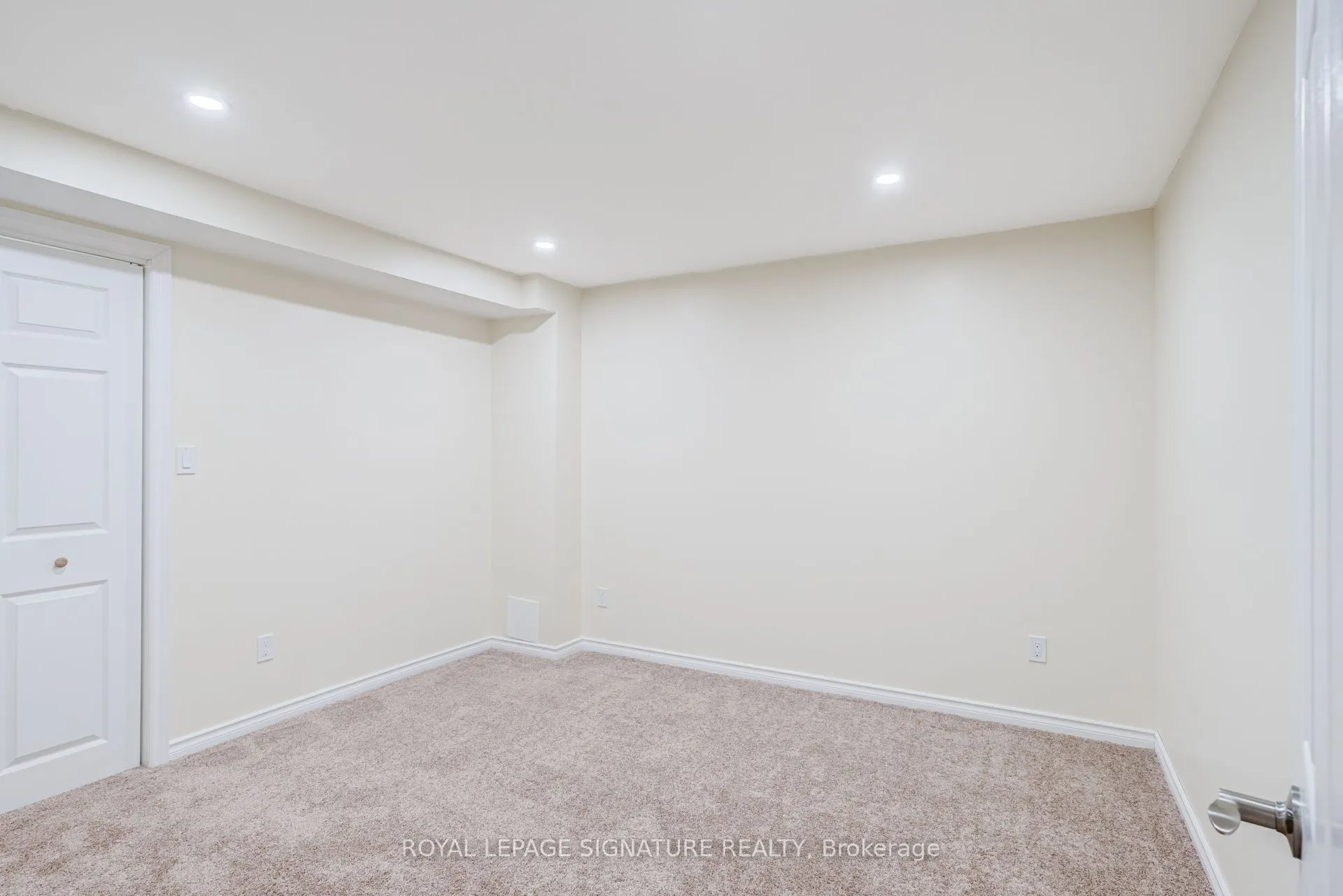 5 Longhouse Street