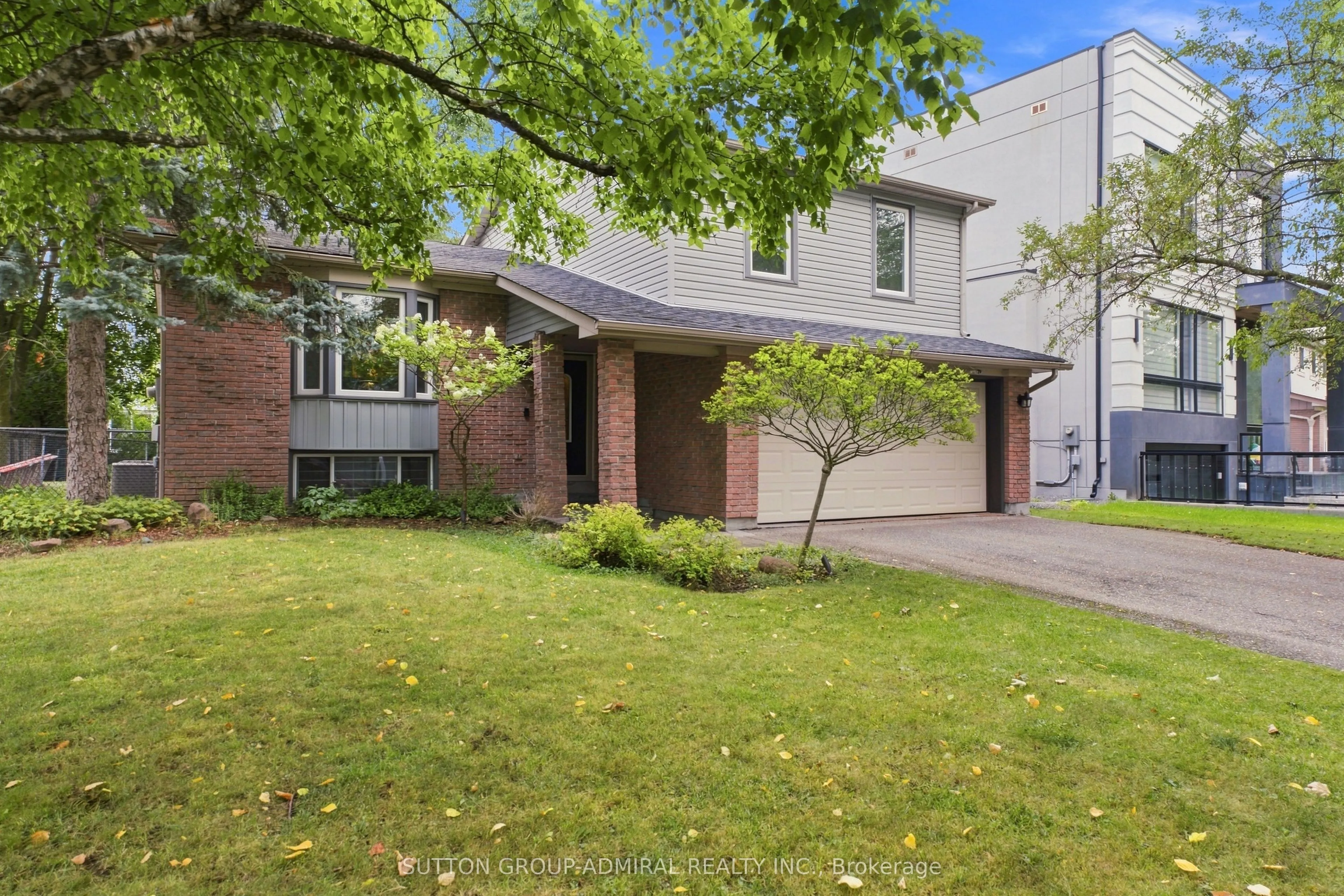 20 Sanderson Crescent