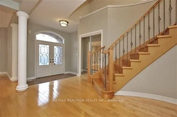 22 St Urbain Drive