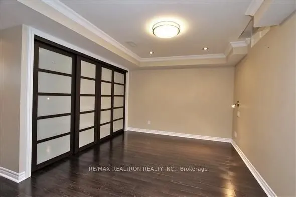 22 St Urbain Drive