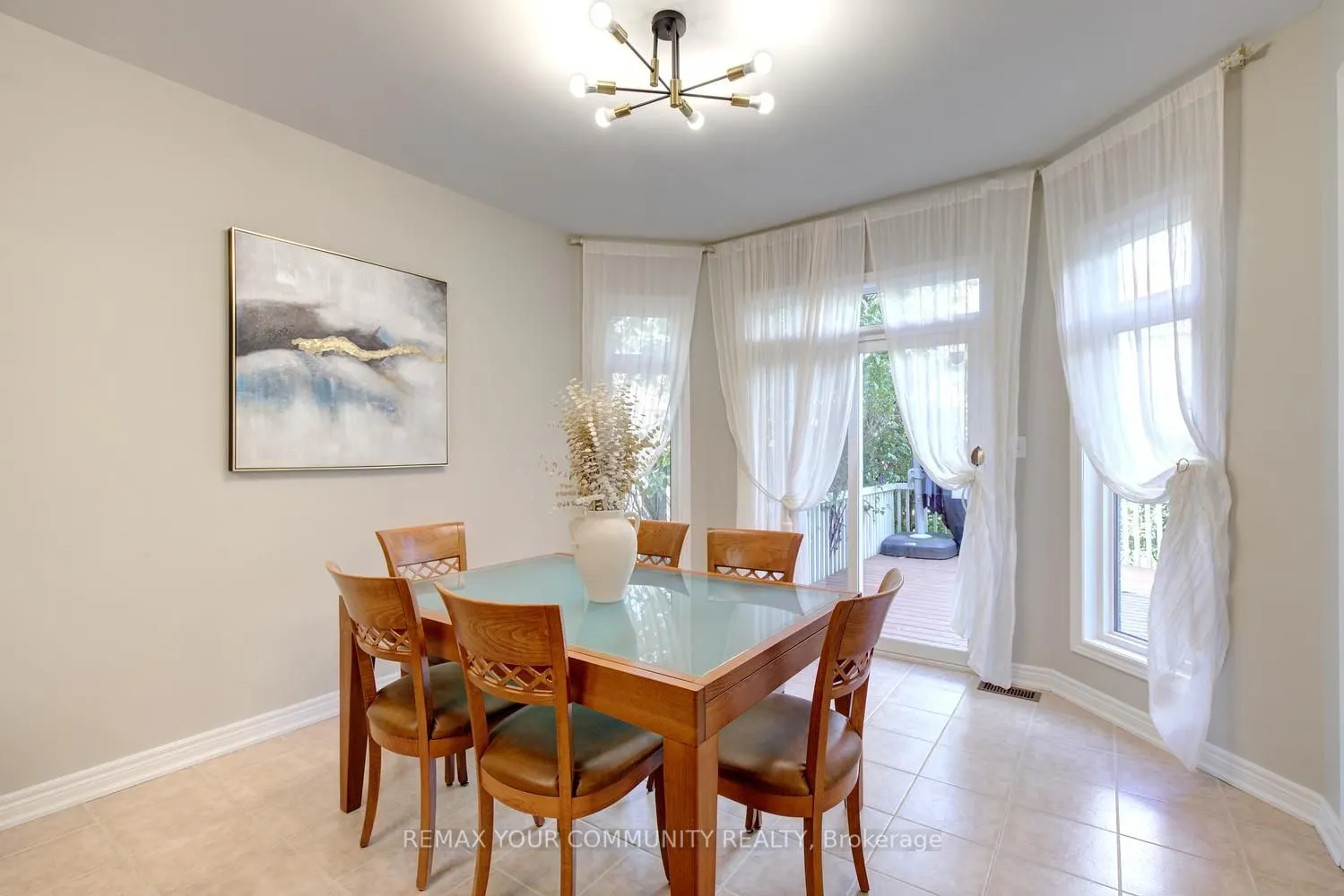 34 Petticoat Road