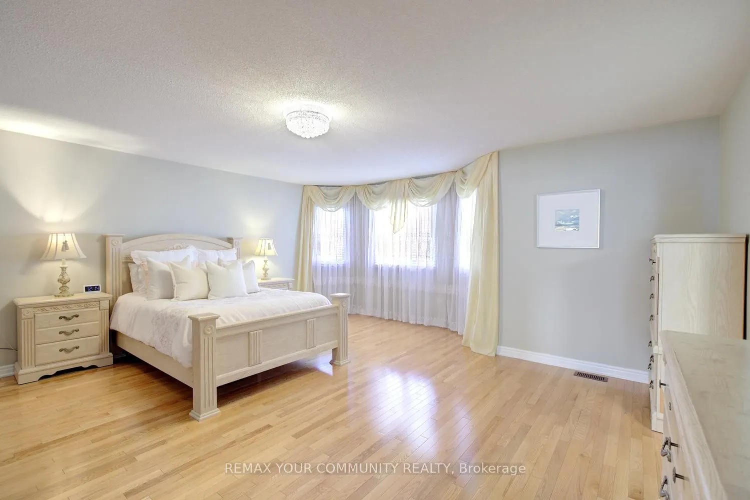 34 Petticoat Road