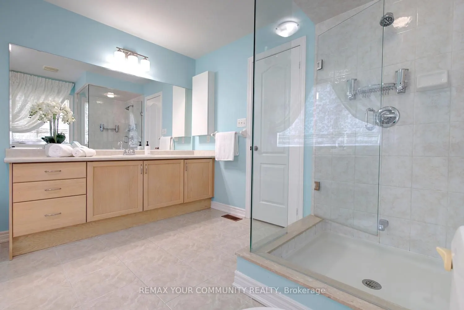 34 Petticoat Road