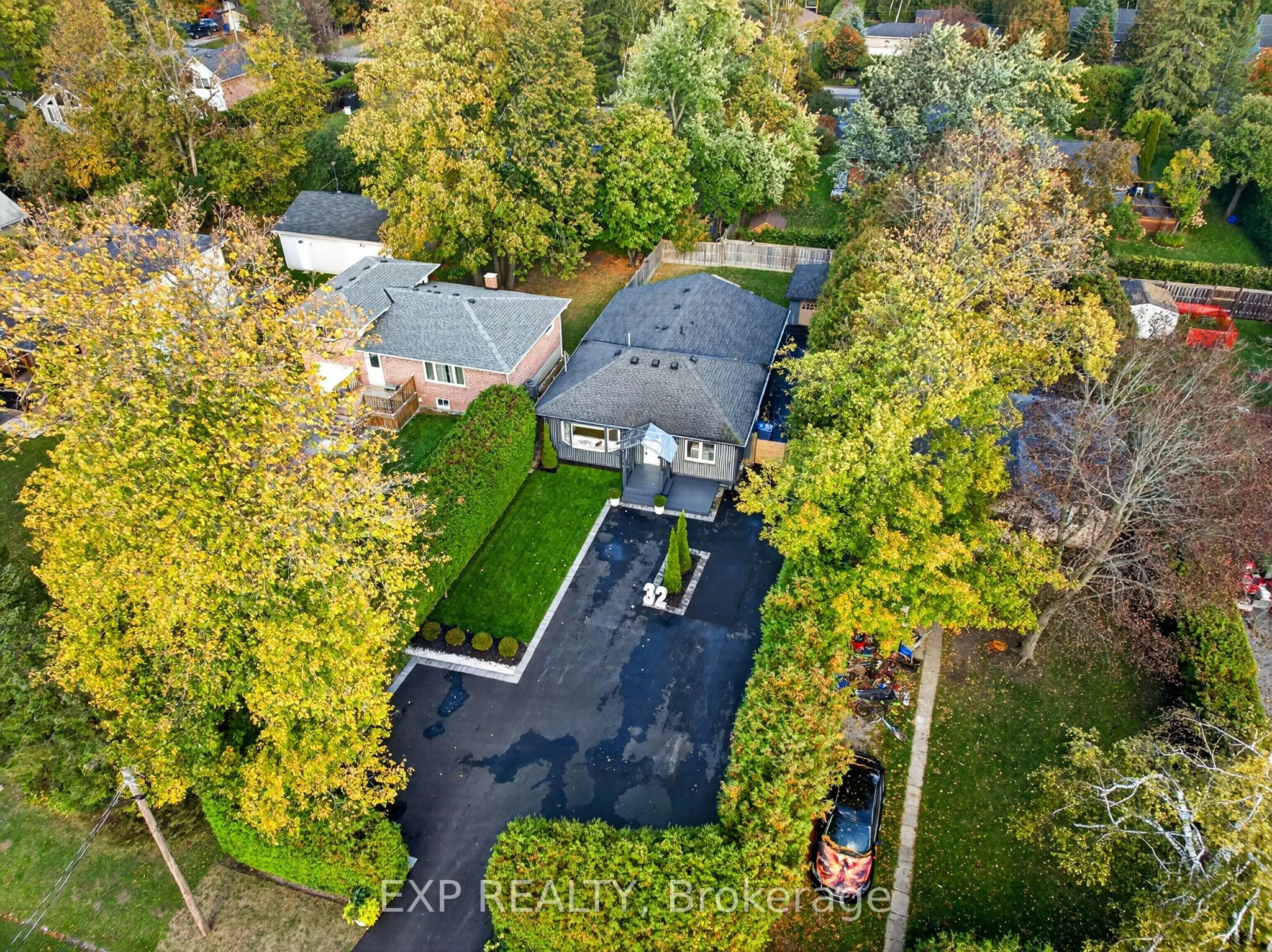 32 Farley Circle