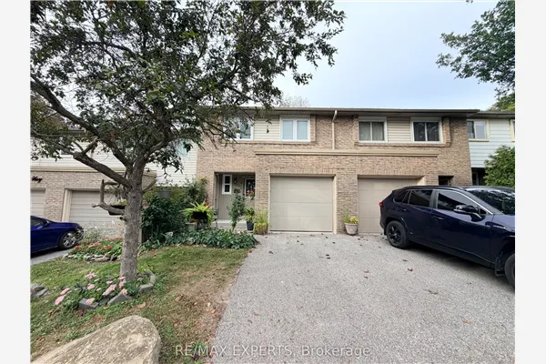10 Knightsbridge Way
