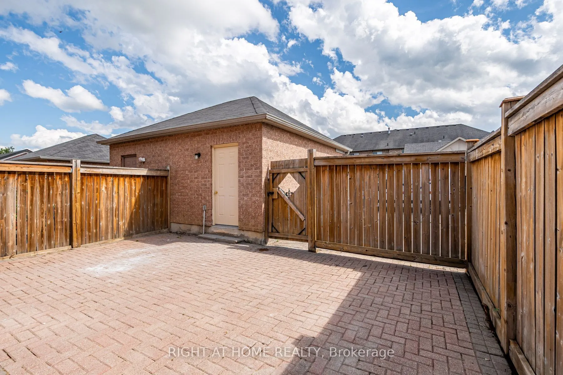 546 Hoover Park Drive