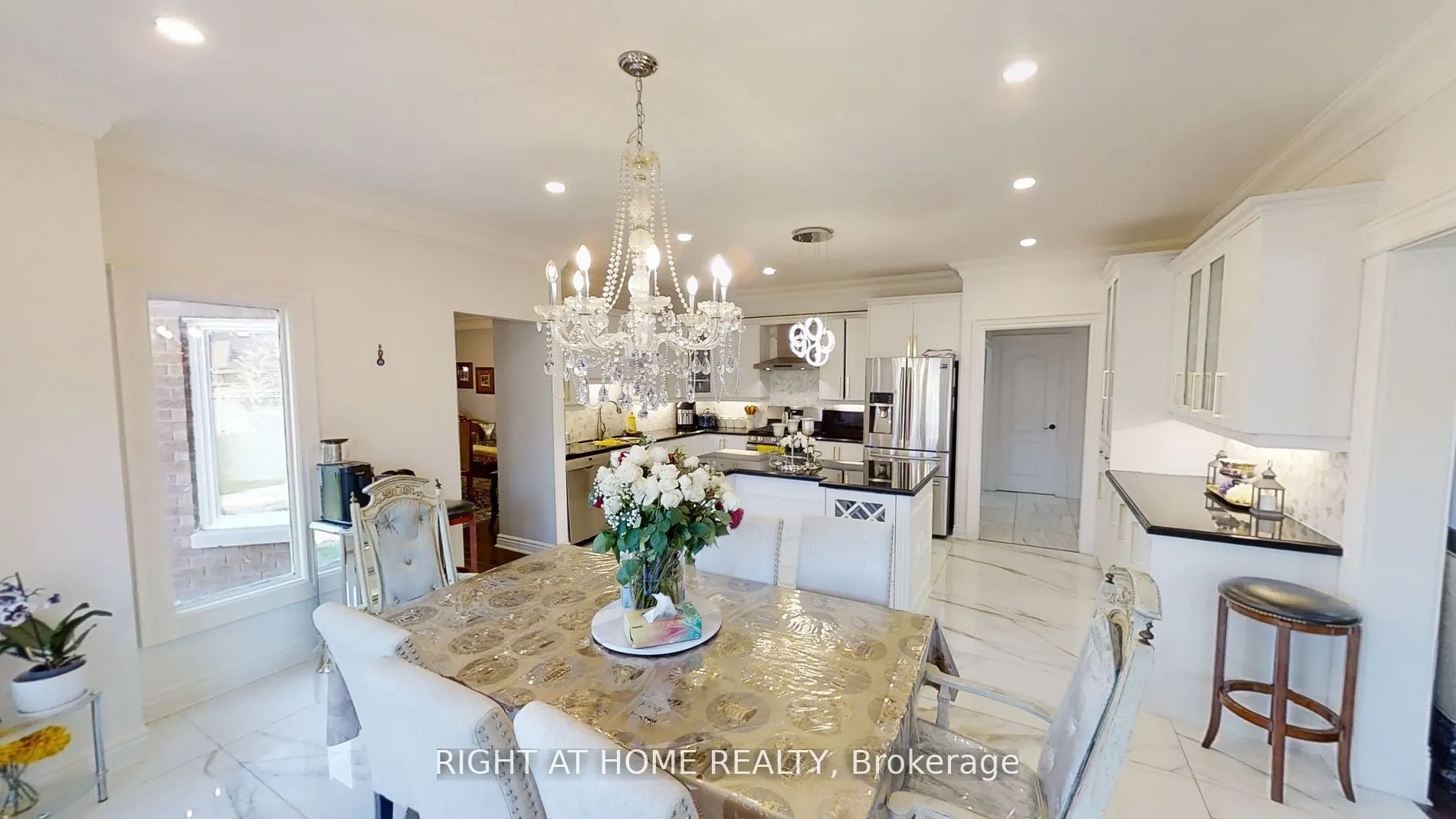 31 Northgate Crescent E